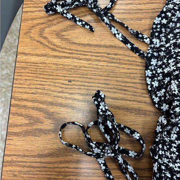 Floral Black and White Women's Jumpsuit with Flared Ruffled Legs - Picture 4 of 5